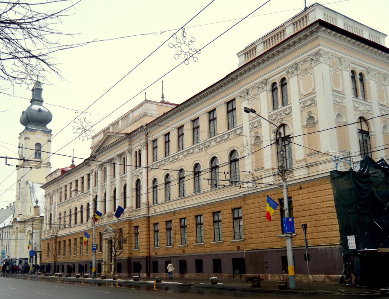 Kollege Hostel 克卢日-纳波卡 外观 照片